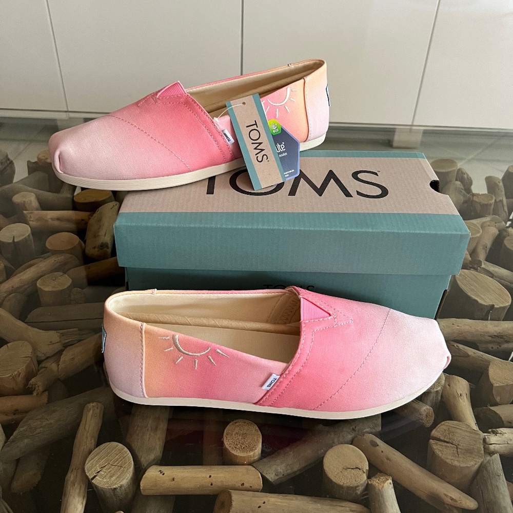TOMS Candy Pink Ombre Sun Print Canvas Alpargata Shoes